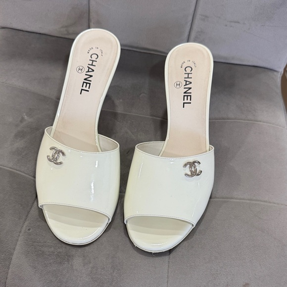 Chanel Cream Mules with Silver Logo - Picture 1 of 5